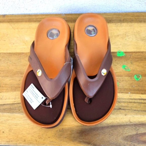 Hawaiian Jellys Shoes - Hawaiian Jellys Ultra Comfort A'a Brown Lave Unisex  Sandal Women's Size…